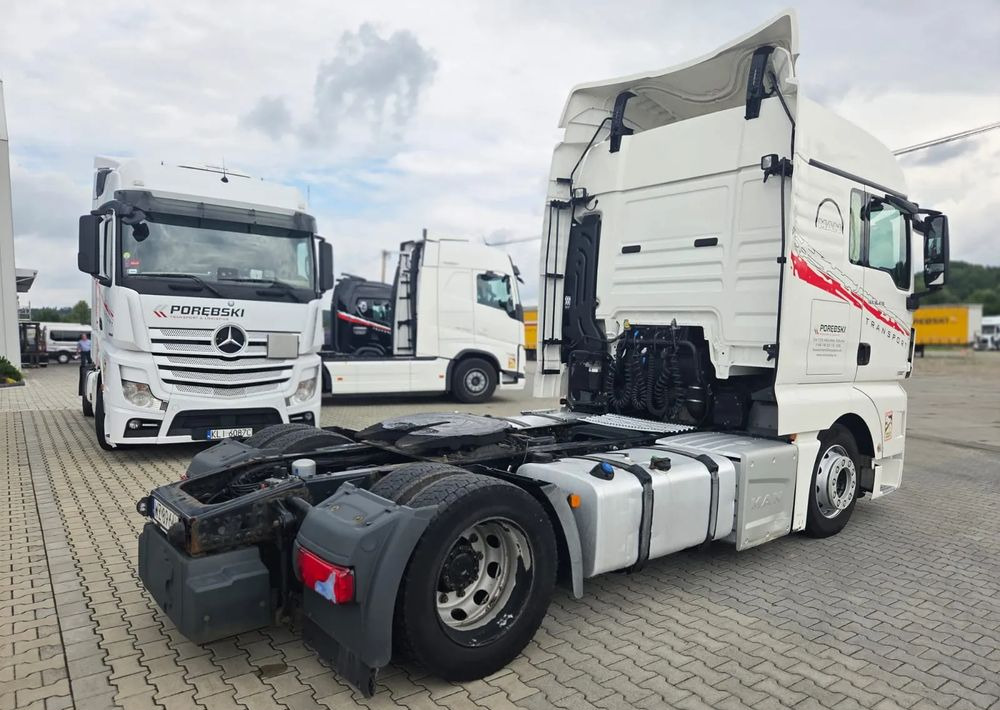 MAN TGX 18.470 - Tegljač: slika MAN TGX 18.470 - Tegljač MAN TGX 18.470 - Tegljač: slika MAN TGX 18.470 - Tegljač