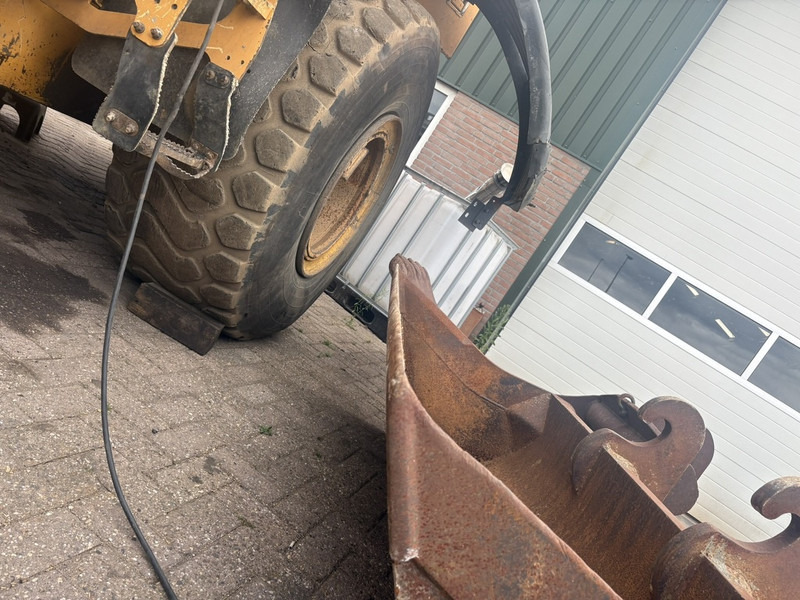 Diversen diversen - Bager gusjeničar: slika Diversen diversen - Bager gusjeničar Diversen diversen - Bager gusjeničar: slika Diversen diversen - Bager gusjeničar