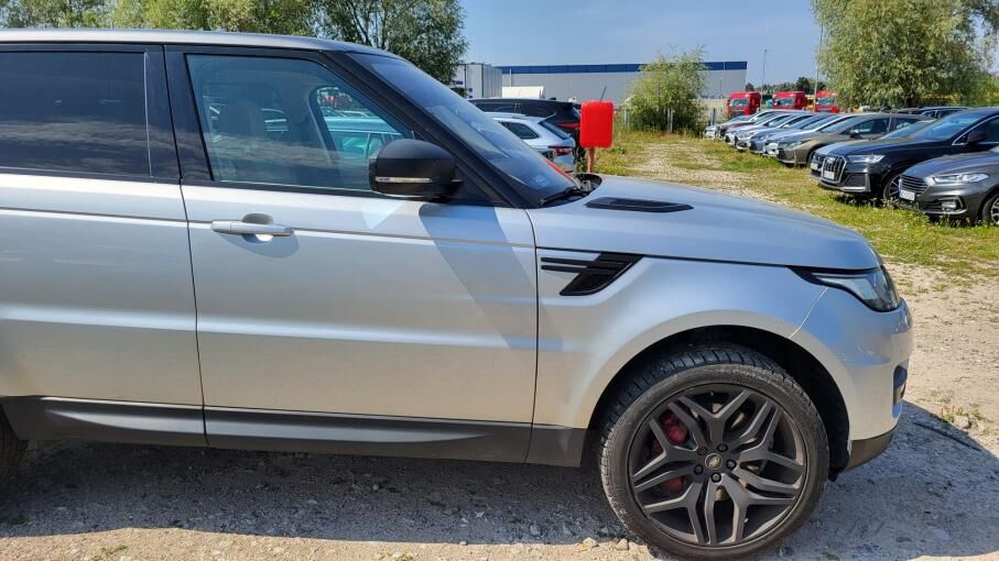 Land Rover Range Rover Sport SUV - SUV: slika Land Rover Range Rover Sport SUV - SUV Land Rover Range Rover Sport SUV - SUV: slika Land Rover Range Rover Sport SUV - SUV