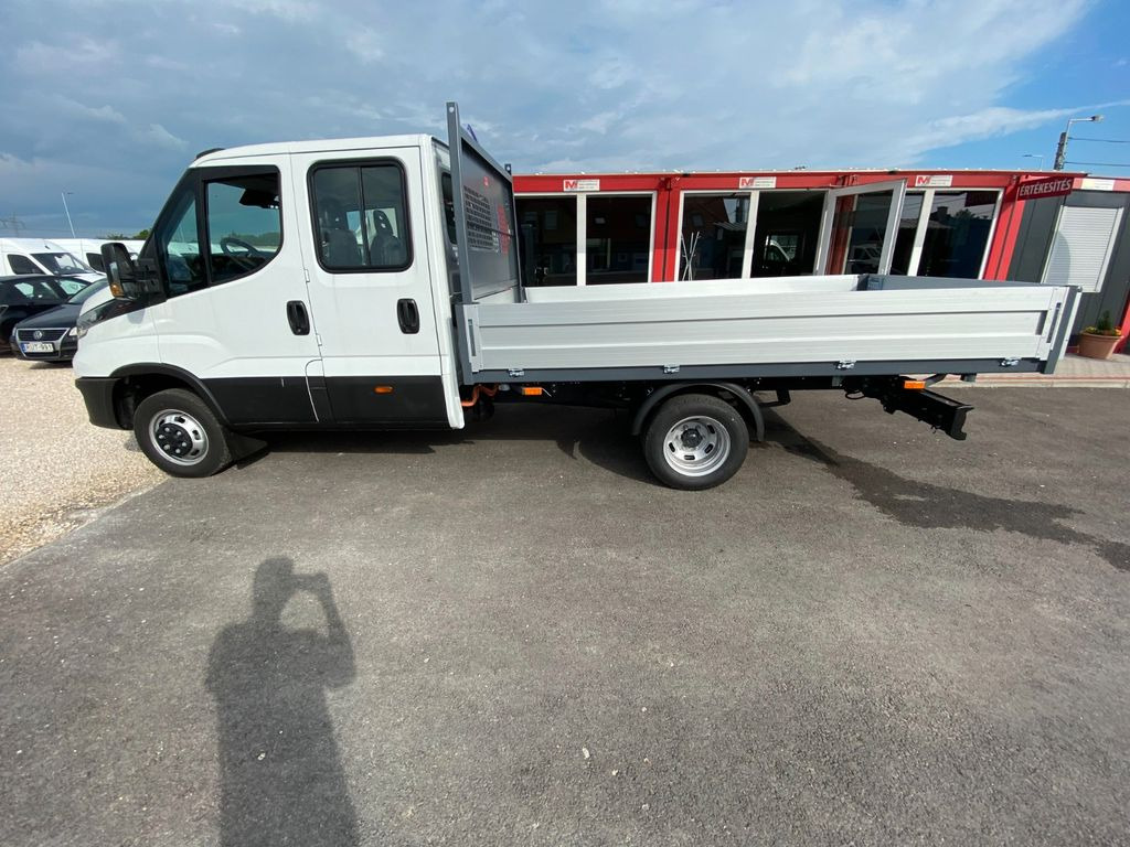 Iveco 35C18H Doka Fahrgestell 3750mm Kipper SOFORT Iveco 35C18H Doka Dreiseitenkipper3750mm SOFORT - Mali kamion kiper, Dostavno vozilo s dvostrukom kabinom: slika Iveco 35C18H Doka Fahrgestell 3750mm Kipper SOFORT Iveco 35C18H Doka Dreiseitenkipper3750mm SOFORT - Mali kamion kiper, Dostavno vozilo s dvostrukom kabinom Iveco 35C18H Doka Fahrgestell 3750mm Kipper SOFORT Iveco 35C18H Doka Dreiseitenkipper3750mm SOFORT - Mali kamion kiper, Dostavno vozilo s dvostrukom kabinom: slika Iveco 35C18H Doka Fahrgestell 3750mm Kipper SOFORT Iveco 35C18H Doka Dreiseitenkipper3750mm SOFORT - Mali kamion kiper, Dostavno vozilo s dvostrukom kabinom