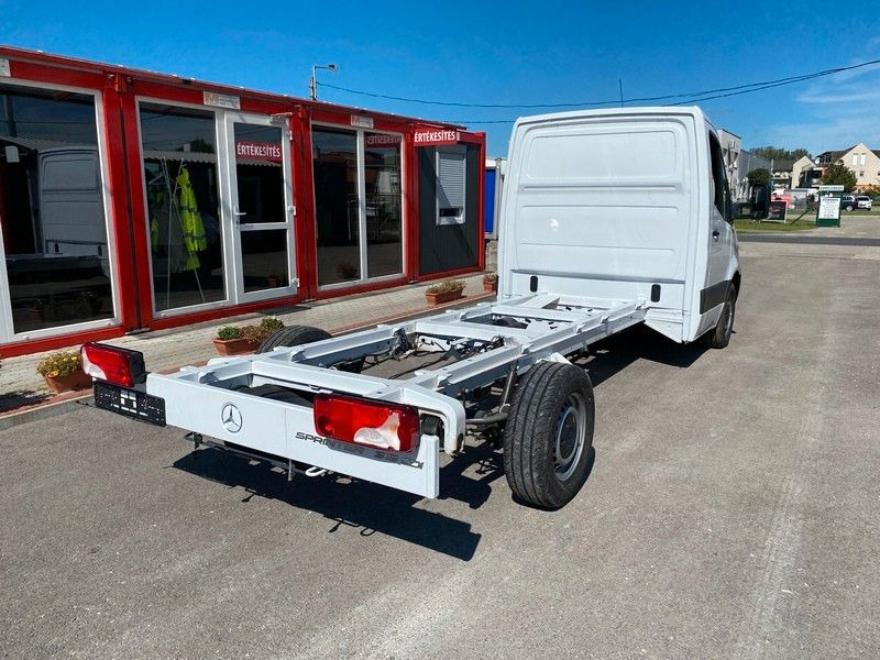 Mercedes-Benz Sprinter 319 Pritsche+Plane 3,5T Anhängelast - Dostavno vozilo s ceradom: slika Mercedes-Benz Sprinter 319 Pritsche+Plane 3,5T Anhängelast - Dostavno vozilo s ceradom Mercedes-Benz Sprinter 319 Pritsche+Plane 3,5T Anhängelast - Dostavno vozilo s ceradom: slika Mercedes-Benz Sprinter 319 Pritsche+Plane 3,5T Anhängelast - Dostavno vozilo s ceradom