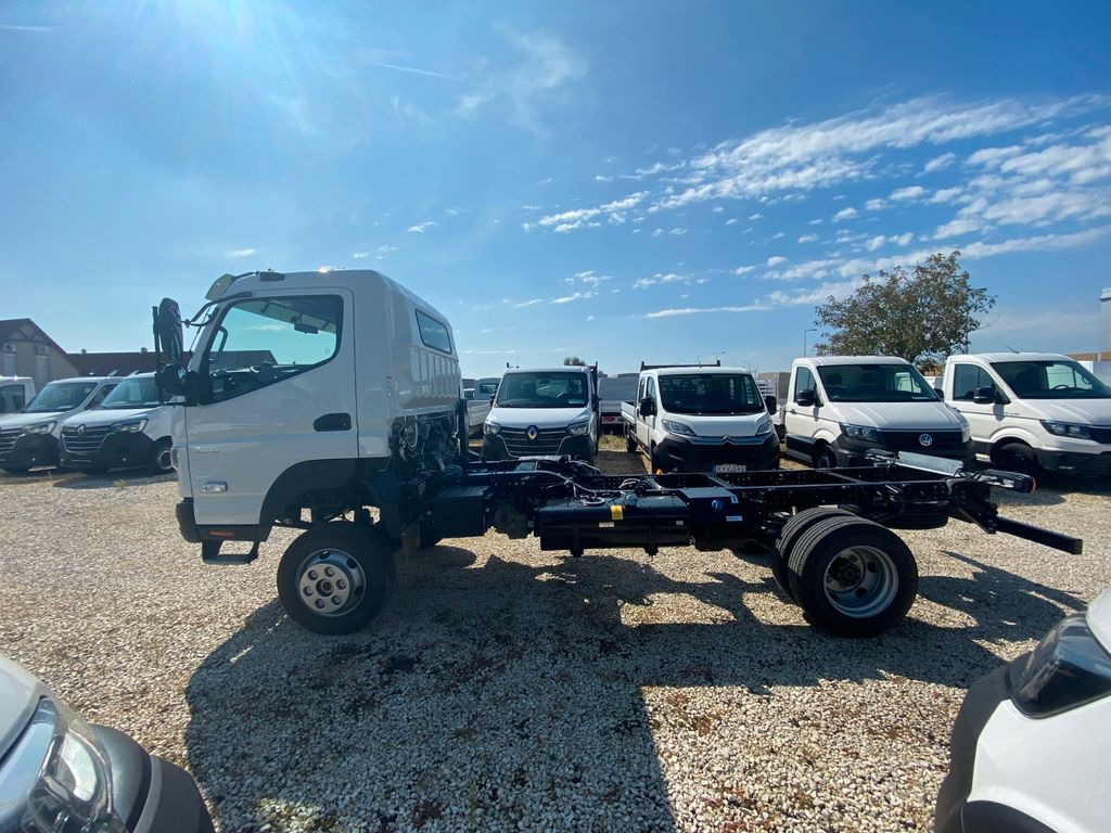 Mitsubishi Canter FUSO 6C18 Fahrgestell 4WD 175Ps Sofort - Kamion-šasija, Kamion s kranom: slika Mitsubishi Canter FUSO 6C18 Fahrgestell 4WD 175Ps Sofort - Kamion-šasija, Kamion s kranom Mitsubishi Canter FUSO 6C18 Fahrgestell 4WD 175Ps Sofort - Kamion-šasija, Kamion s kranom: slika Mitsubishi Canter FUSO 6C18 Fahrgestell 4WD 175Ps Sofort - Kamion-šasija, Kamion s kranom