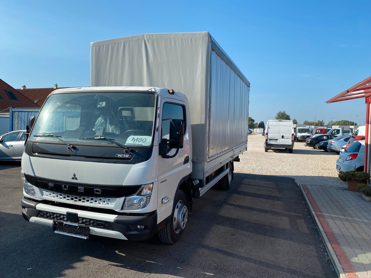 Mitsubishi FUSO CANTER 7C18 PRITSCHE+PLANE - Dostavno vozilo s ceradom: slika  Mitsubishi FUSO CANTER 7C18 PRITSCHE+PLANE - Dostavno vozilo s ceradom Mitsubishi FUSO CANTER 7C18 PRITSCHE+PLANE - Dostavno vozilo s ceradom: slika  Mitsubishi FUSO CANTER 7C18 PRITSCHE+PLANE - Dostavno vozilo s ceradom