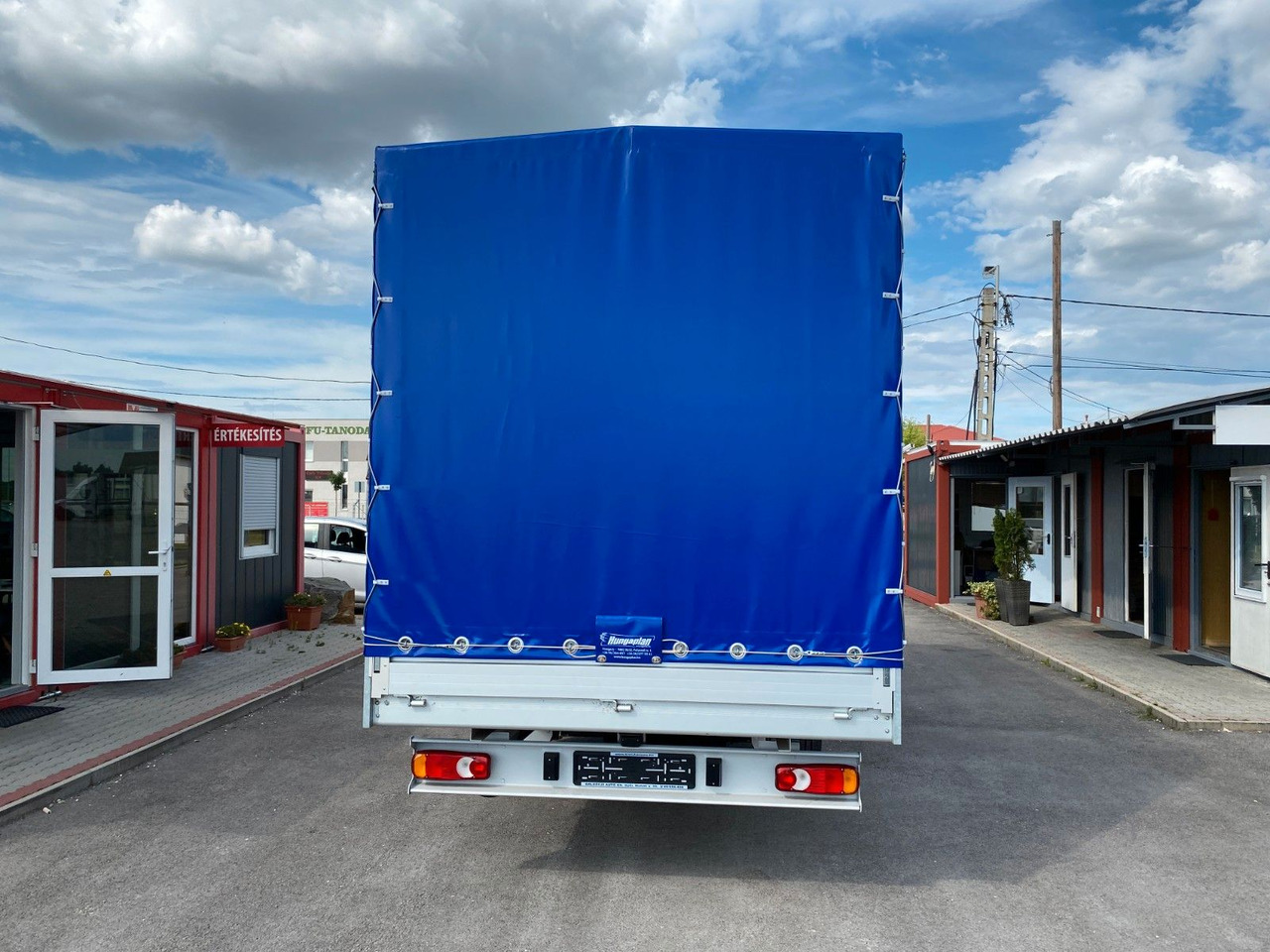 Peugeot BOXER CHC L4 HEAVY PRITSCHE+PLANE+SCHLAFKABINE - Dostavno vozilo s ceradom: slika Peugeot BOXER CHC L4 HEAVY PRITSCHE+PLANE+SCHLAFKABINE - Dostavno vozilo s ceradom Peugeot BOXER CHC L4 HEAVY PRITSCHE+PLANE+SCHLAFKABINE - Dostavno vozilo s ceradom: slika Peugeot BOXER CHC L4 HEAVY PRITSCHE+PLANE+SCHLAFKABINE - Dostavno vozilo s ceradom