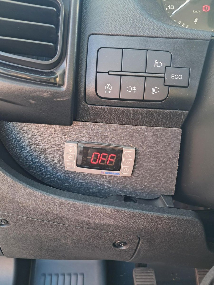 Dostavno vozilo hladnjača Peugeot Boxer: slika Dostavno vozilo hladnjača Peugeot Boxer Dostavno vozilo hladnjača Peugeot Boxer: slika Dostavno vozilo hladnjača Peugeot Boxer