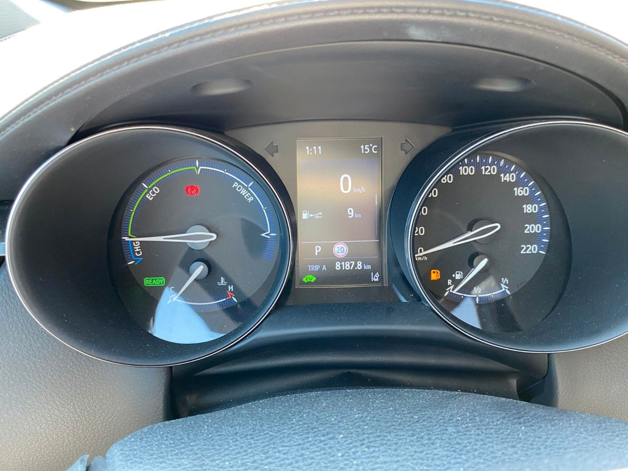 Toyota C-HR 1.8-l-VVTi Hybrid Flow - SUV: slika Toyota C-HR 1.8-l-VVTi Hybrid Flow - SUV Toyota C-HR 1.8-l-VVTi Hybrid Flow - SUV: slika Toyota C-HR 1.8-l-VVTi Hybrid Flow - SUV