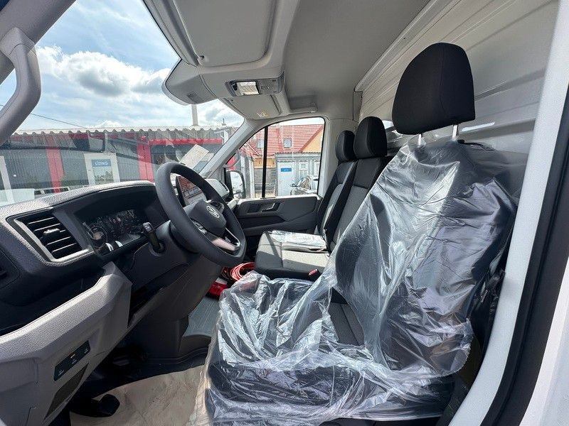 Volkswagen Crafter Koffer+Bär LBW - Dostavno vozilo sa zatvorenim sandukom: slika Volkswagen Crafter Koffer+Bär LBW - Dostavno vozilo sa zatvorenim sandukom Volkswagen Crafter Koffer+Bär LBW - Dostavno vozilo sa zatvorenim sandukom: slika Volkswagen Crafter Koffer+Bär LBW - Dostavno vozilo sa zatvorenim sandukom