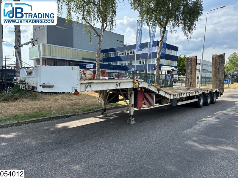 ACTM Lowbed 38.000 KG, Steel suspension - Poluprikolica s niskim utovarivačem: slika ACTM Lowbed 38.000 KG, Steel suspension - Poluprikolica s niskim utovarivačem ACTM Lowbed 38.000 KG, Steel suspension - Poluprikolica s niskim utovarivačem: slika ACTM Lowbed 38.000 KG, Steel suspension - Poluprikolica s niskim utovarivačem