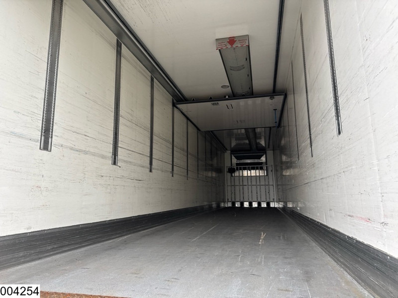 Poluprikolica hladnjača Chereau Koel vries Carrier Vector 1950 Mt: slika Poluprikolica hladnjača Chereau Koel vries Carrier Vector 1950 Mt Poluprikolica hladnjača Chereau Koel vries Carrier Vector 1950 Mt: slika Poluprikolica hladnjača Chereau Koel vries Carrier Vector 1950 Mt