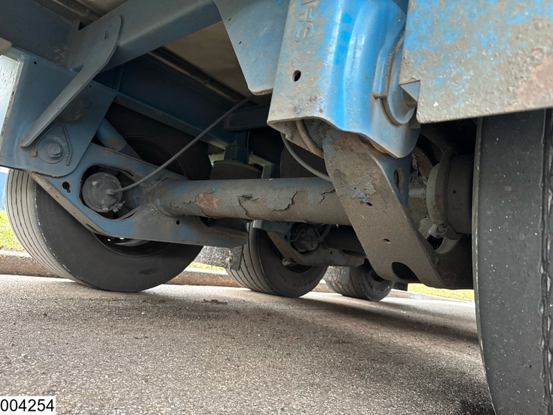 Poluprikolica hladnjača Chereau Koel vries Carrier Vector 1950 Mt: slika Poluprikolica hladnjača Chereau Koel vries Carrier Vector 1950 Mt Poluprikolica hladnjača Chereau Koel vries Carrier Vector 1950 Mt: slika Poluprikolica hladnjača Chereau Koel vries Carrier Vector 1950 Mt