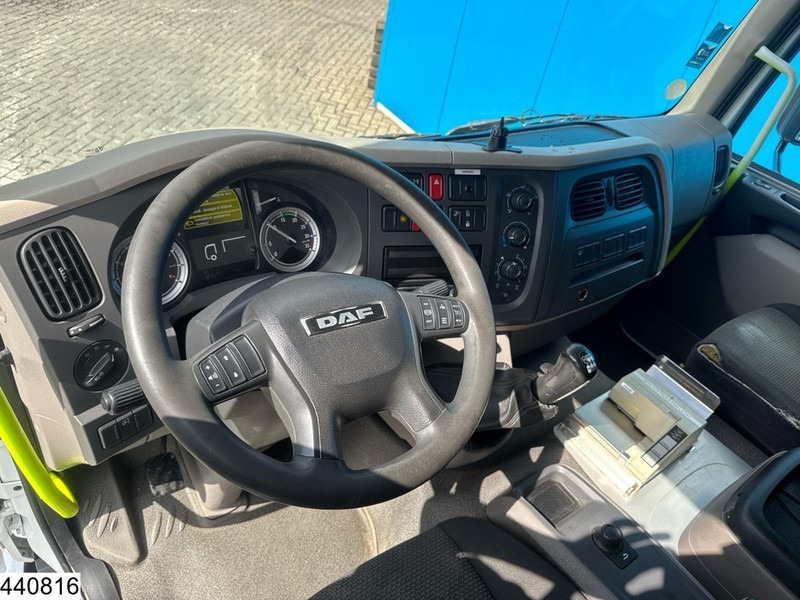 DAF LF 280 EURO 6, Manual, 13,390 litres, 5 Comp. - Kamion cisterna: slika DAF LF 280 EURO 6, Manual, 13,390 litres, 5 Comp. - Kamion cisterna DAF LF 280 EURO 6, Manual, 13,390 litres, 5 Comp. - Kamion cisterna: slika DAF LF 280 EURO 6, Manual, 13,390 litres, 5 Comp. - Kamion cisterna