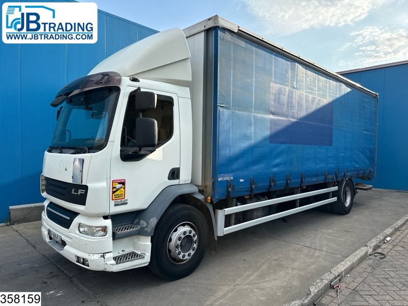 DAF LF55 250 EURO 5, Manual, Dhollandia - Kamion sandučar: slika DAF LF55 250 EURO 5, Manual, Dhollandia - Kamion sandučar DAF LF55 250 EURO 5, Manual, Dhollandia - Kamion sandučar: slika DAF LF55 250 EURO 5, Manual, Dhollandia - Kamion sandučar
