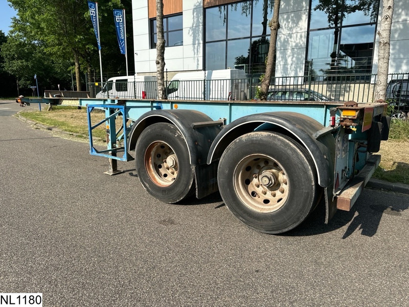 Fruehauf Chassis 20 FT - Transporter kontejnera/ Poluprikolica s izmjenjivim sanducima: slika Fruehauf Chassis 20 FT - Transporter kontejnera/ Poluprikolica s izmjenjivim sanducima Fruehauf Chassis 20 FT - Transporter kontejnera/ Poluprikolica s izmjenjivim sanducima: slika Fruehauf Chassis 20 FT - Transporter kontejnera/ Poluprikolica s izmjenjivim sanducima