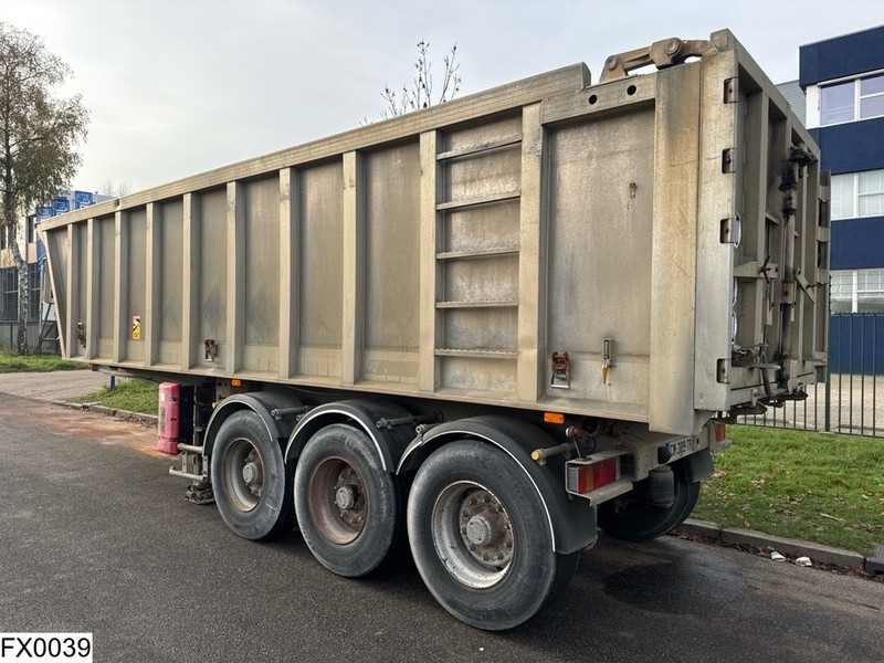 GENERAL TRAILERS kipper 29,6 m3, lift axle - Kiper poluprikolica: slika GENERAL TRAILERS kipper 29,6 m3, lift axle - Kiper poluprikolica GENERAL TRAILERS kipper 29,6 m3, lift axle - Kiper poluprikolica: slika GENERAL TRAILERS kipper 29,6 m3, lift axle - Kiper poluprikolica