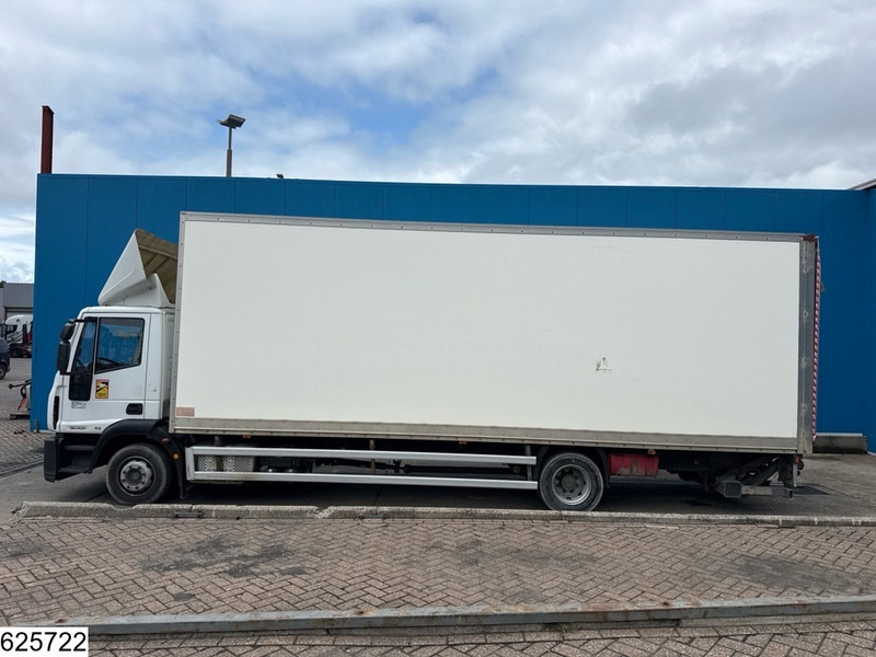 Iveco 120E21 EURO 6, Engine defect - Kamion sandučar: slika Iveco 120E21 EURO 6, Engine defect - Kamion sandučar Iveco 120E21 EURO 6, Engine defect - Kamion sandučar: slika Iveco 120E21 EURO 6, Engine defect - Kamion sandučar