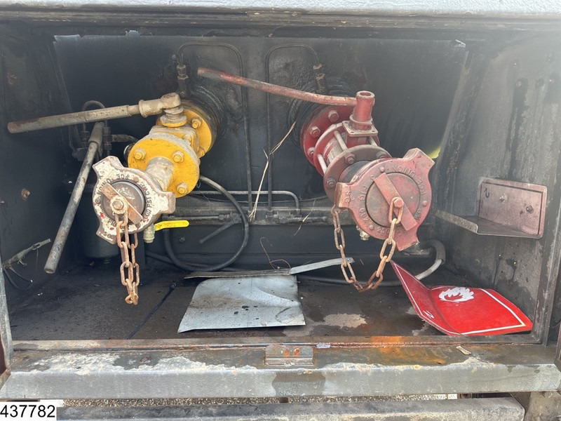 Lapesa gas 47771 Liter, LPG GPl Gas tank, Steel Suspension - Poluprikolica cisterna: slika Lapesa gas 47771 Liter, LPG GPl Gas tank, Steel Suspension - Poluprikolica cisterna Lapesa gas 47771 Liter, LPG GPl Gas tank, Steel Suspension - Poluprikolica cisterna: slika Lapesa gas 47771 Liter, LPG GPl Gas tank, Steel Suspension - Poluprikolica cisterna