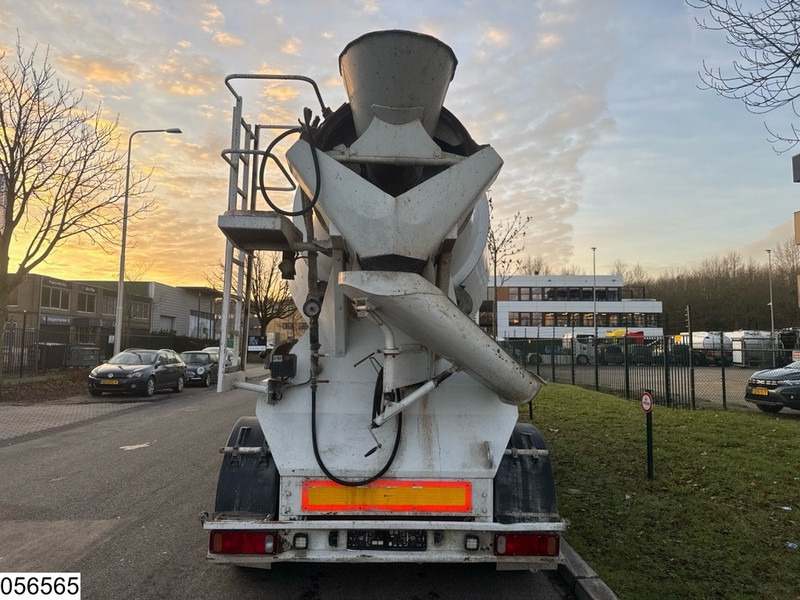 Poluprikolica mikser Liebherr Betonmixer 6x4, EURO 5, 10m3: slika Poluprikolica mikser Liebherr Betonmixer 6x4, EURO 5, 10m3 Poluprikolica mikser Liebherr Betonmixer 6x4, EURO 5, 10m3: slika Poluprikolica mikser Liebherr Betonmixer 6x4, EURO 5, 10m3