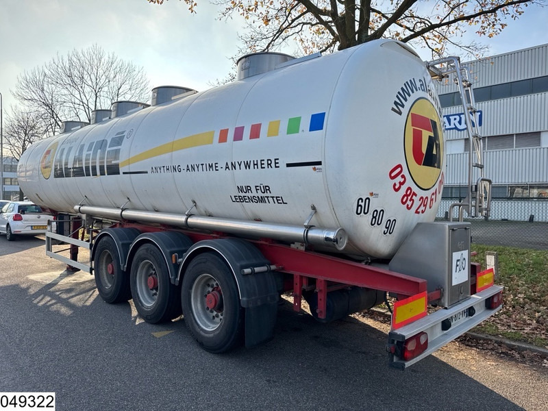 Magyar Food 30000 Liter, 5 Comp - Poluprikolica cisterna: slika Magyar Food 30000 Liter, 5 Comp - Poluprikolica cisterna Magyar Food 30000 Liter, 5 Comp - Poluprikolica cisterna: slika Magyar Food 30000 Liter, 5 Comp - Poluprikolica cisterna