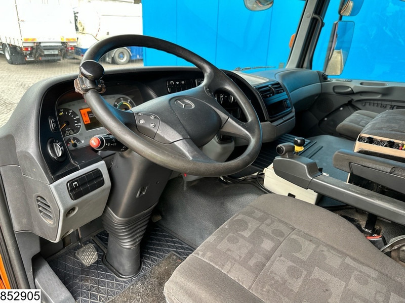 Mercedes-Benz Actros 1832 4X4, Grit spreader, Snow plough, Tipper - Kiper: slika Mercedes-Benz Actros 1832 4X4, Grit spreader, Snow plough, Tipper - Kiper Mercedes-Benz Actros 1832 4X4, Grit spreader, Snow plough, Tipper - Kiper: slika Mercedes-Benz Actros 1832 4X4, Grit spreader, Snow plough, Tipper - Kiper