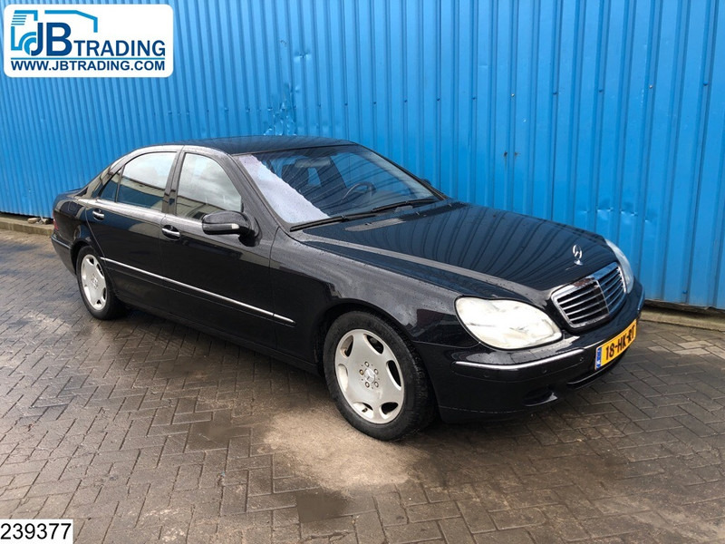 Mercedes-Benz S-Klasse S 600 - Limuzina: slika Mercedes-Benz S-Klasse S 600 - Limuzina Mercedes-Benz S-Klasse S 600 - Limuzina: slika Mercedes-Benz S-Klasse S 600 - Limuzina