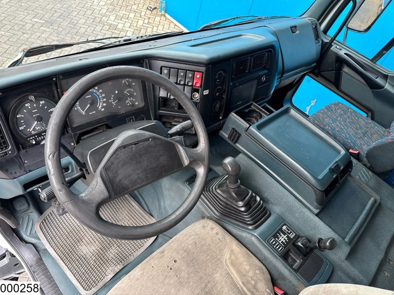 Renault Premium 300 23417 Liters, LPG GPL, Gas tank, manual - Kamion cisterna: slika Renault Premium 300 23417 Liters, LPG GPL, Gas tank, manual - Kamion cisterna Renault Premium 300 23417 Liters, LPG GPL, Gas tank, manual - Kamion cisterna: slika Renault Premium 300 23417 Liters, LPG GPL, Gas tank, manual - Kamion cisterna
