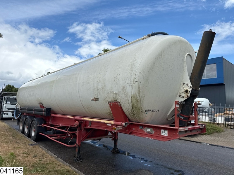 SPITZER Silo 63 m3 - Poluprikolica cisterna: slika SPITZER Silo 63 m3 - Poluprikolica cisterna SPITZER Silo 63 m3 - Poluprikolica cisterna: slika SPITZER Silo 63 m3 - Poluprikolica cisterna