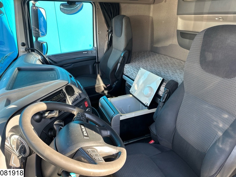 Interior photo 1: Tegljač DAF XF 440 SSC, EURO 6, Standairco