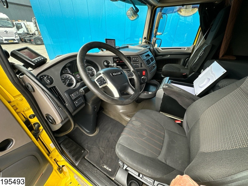 DAF XF 530 6X2, EURO 6, Retarder, Hub reduction - Tegljač: slika DAF XF 530 6X2, EURO 6, Retarder, Hub reduction - Tegljač DAF XF 530 6X2, EURO 6, Retarder, Hub reduction - Tegljač: slika DAF XF 530 6X2, EURO 6, Retarder, Hub reduction - Tegljač