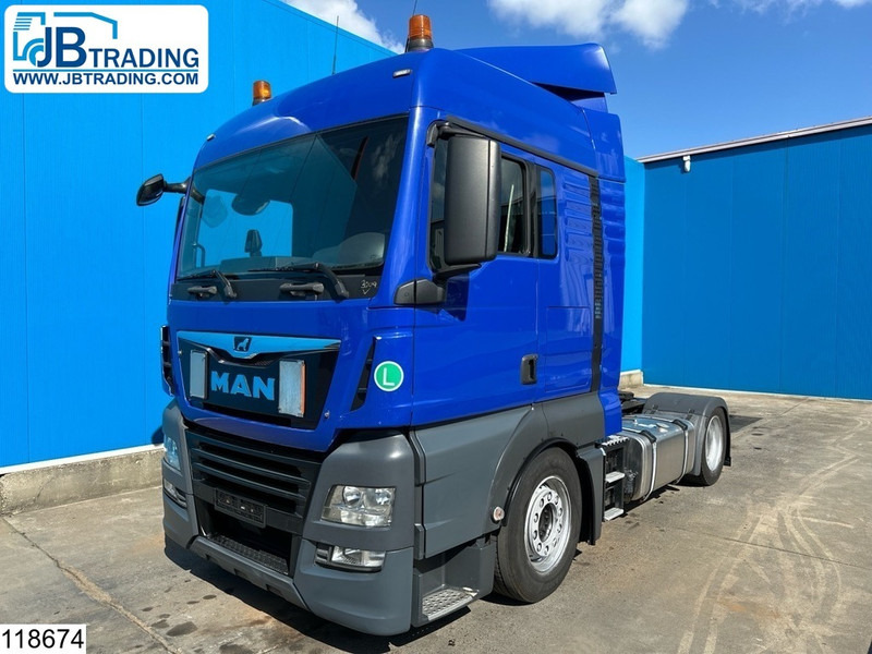 MAN TGX 18 460 EURO 6, Retarder, Standairco - Tegljač: slika MAN TGX 18 460 EURO 6, Retarder, Standairco - Tegljač MAN TGX 18 460 EURO 6, Retarder, Standairco - Tegljač: slika MAN TGX 18 460 EURO 6, Retarder, Standairco - Tegljač