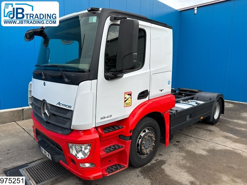 Mercedes-Benz Actros 1843 EURO 6, Retarder, PTO, LOHR, Standairco - Tegljač: slika Mercedes-Benz Actros 1843 EURO 6, Retarder, PTO, LOHR, Standairco - Tegljač Mercedes-Benz Actros 1843 EURO 6, Retarder, PTO, LOHR, Standairco - Tegljač: slika Mercedes-Benz Actros 1843 EURO 6, Retarder, PTO, LOHR, Standairco - Tegljač