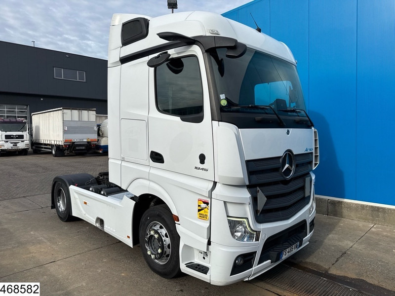 Mercedes-Benz Actros 1845 EURO 6, Standairco, Mirrorcams, New tyres - Tegljač: slika Mercedes-Benz Actros 1845 EURO 6, Standairco, Mirrorcams, New tyres - Tegljač Mercedes-Benz Actros 1845 EURO 6, Standairco, Mirrorcams, New tyres - Tegljač: slika Mercedes-Benz Actros 1845 EURO 6, Standairco, Mirrorcams, New tyres - Tegljač