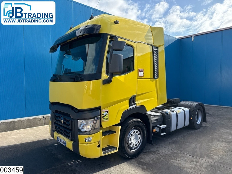 Renault T 440 EURO 6, Retarder, PTO - Tegljač: slika Renault T 440 EURO 6, Retarder, PTO - Tegljač Renault T 440 EURO 6, Retarder, PTO - Tegljač: slika Renault T 440 EURO 6, Retarder, PTO - Tegljač