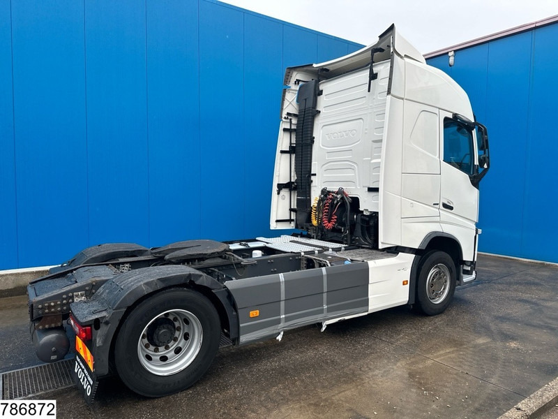 Volvo FH 420 EURO 6 - Tegljač: slika Volvo FH 420 EURO 6 - Tegljač Volvo FH 420 EURO 6 - Tegljač: slika Volvo FH 420 EURO 6 - Tegljač