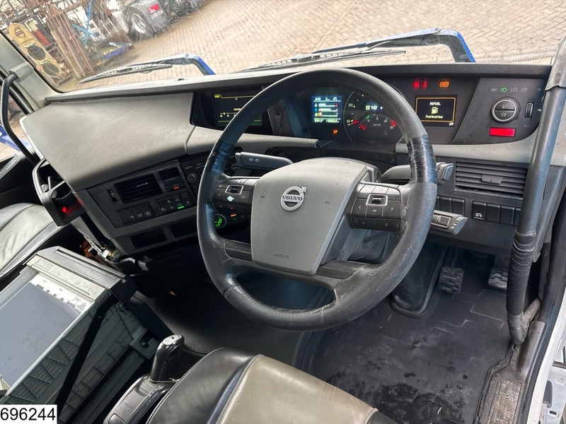 Volvo FH 500 6x2, EURO 6, RHD - Tegljač: slika Volvo FH 500 6x2, EURO 6, RHD - Tegljač Volvo FH 500 6x2, EURO 6, RHD - Tegljač: slika Volvo FH 500 6x2, EURO 6, RHD - Tegljač