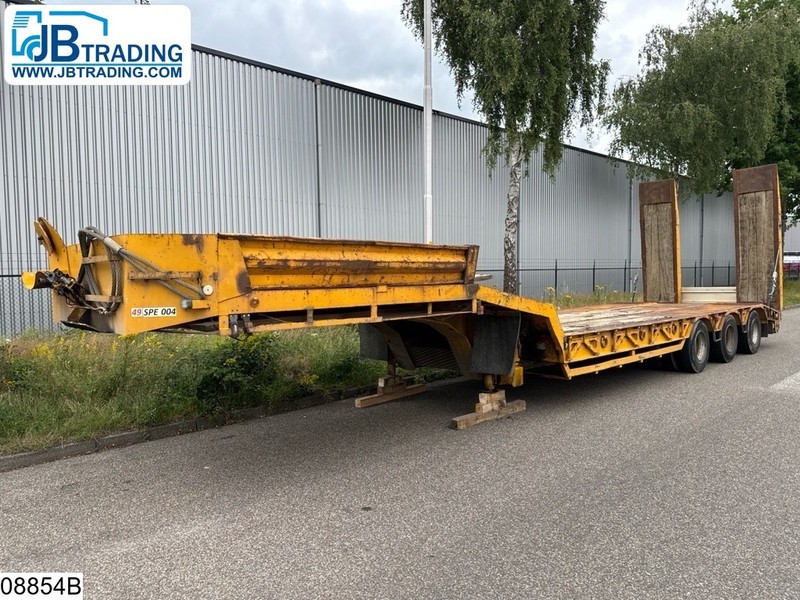 Trax Lowbed 53.000 KG - Poluprikolica s niskim utovarivačem: slika Trax Lowbed 53.000 KG - Poluprikolica s niskim utovarivačem Trax Lowbed 53.000 KG - Poluprikolica s niskim utovarivačem: slika Trax Lowbed 53.000 KG - Poluprikolica s niskim utovarivačem
