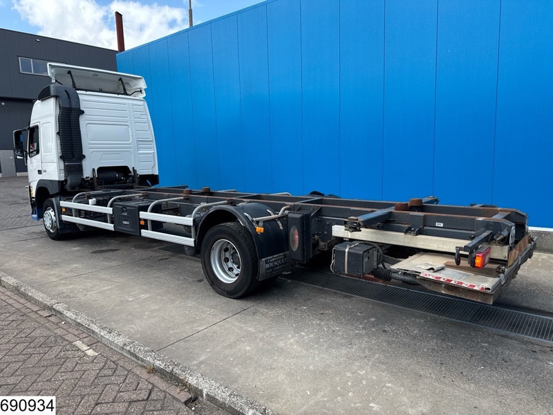Volvo FM 330 EURO 6, BDF - Transporter kontejnera/ Kamion s izmjenjivim sanducima: slika Volvo FM 330 EURO 6, BDF - Transporter kontejnera/ Kamion s izmjenjivim sanducima Volvo FM 330 EURO 6, BDF - Transporter kontejnera/ Kamion s izmjenjivim sanducima: slika Volvo FM 330 EURO 6, BDF - Transporter kontejnera/ Kamion s izmjenjivim sanducima