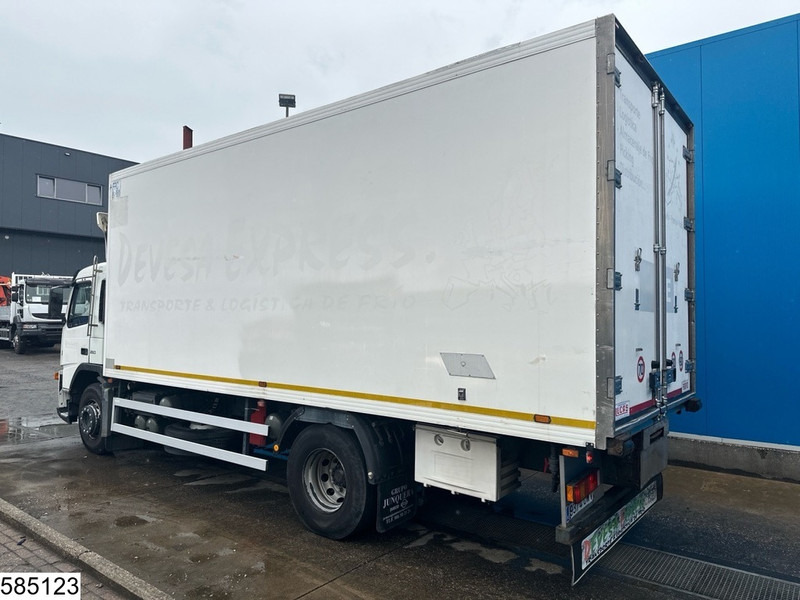 Volvo FM9 260 EURO 3, Thermoking - Kamion hladnjača: slika Volvo FM9 260 EURO 3, Thermoking - Kamion hladnjača Volvo FM9 260 EURO 3, Thermoking - Kamion hladnjača: slika Volvo FM9 260 EURO 3, Thermoking - Kamion hladnjača