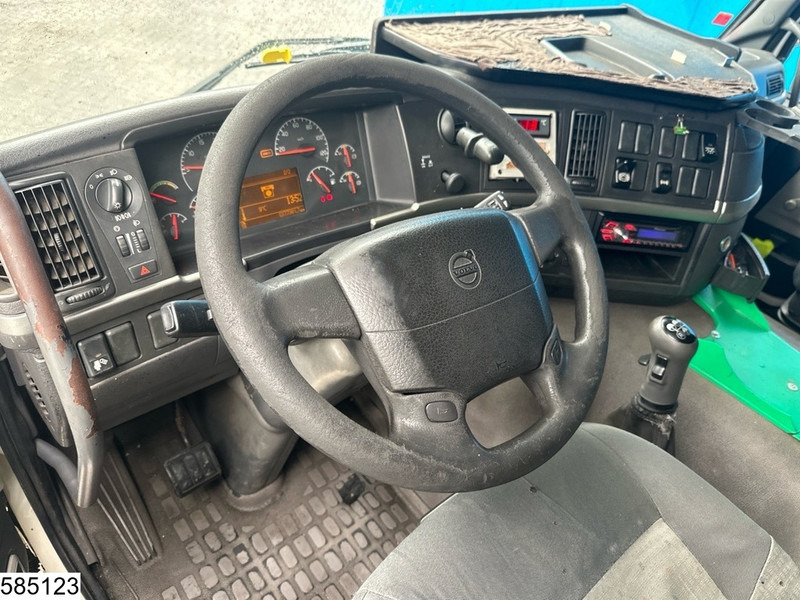 Volvo FM9 260 EURO 3, Thermoking - Kamion hladnjača: slika Volvo FM9 260 EURO 3, Thermoking - Kamion hladnjača Volvo FM9 260 EURO 3, Thermoking - Kamion hladnjača: slika Volvo FM9 260 EURO 3, Thermoking - Kamion hladnjača