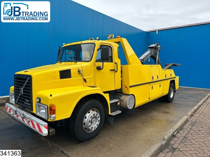 Volvo N 10 Wrecker, Steel suspension - Kamion s kranom: slika Volvo N 10 Wrecker, Steel suspension - Kamion s kranom Volvo N 10 Wrecker, Steel suspension - Kamion s kranom: slika Volvo N 10 Wrecker, Steel suspension - Kamion s kranom