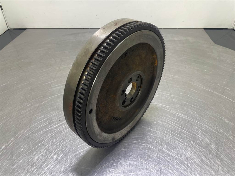 Ahlmann AS900-Cummins B3.3T-4944067/4944069-Flywheel - Motor za Građevinski strojevi: slika Ahlmann AS900-Cummins B3.3T-4944067/4944069-Flywheel - Motor za Građevinski strojevi Ahlmann AS900-Cummins B3.3T-4944067/4944069-Flywheel - Motor za Građevinski strojevi: slika Ahlmann AS900-Cummins B3.3T-4944067/4944069-Flywheel - Motor za Građevinski strojevi