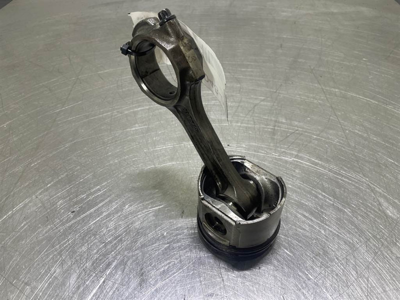 Ahlmann AS900-Cummins B3.3T-4992927-Piston/Kolben/Zuiger - Motor za Građevinski strojevi: slika Ahlmann AS900-Cummins B3.3T-4992927-Piston/Kolben/Zuiger - Motor za Građevinski strojevi Ahlmann AS900-Cummins B3.3T-4992927-Piston/Kolben/Zuiger - Motor za Građevinski strojevi: slika Ahlmann AS900-Cummins B3.3T-4992927-Piston/Kolben/Zuiger - Motor za Građevinski strojevi