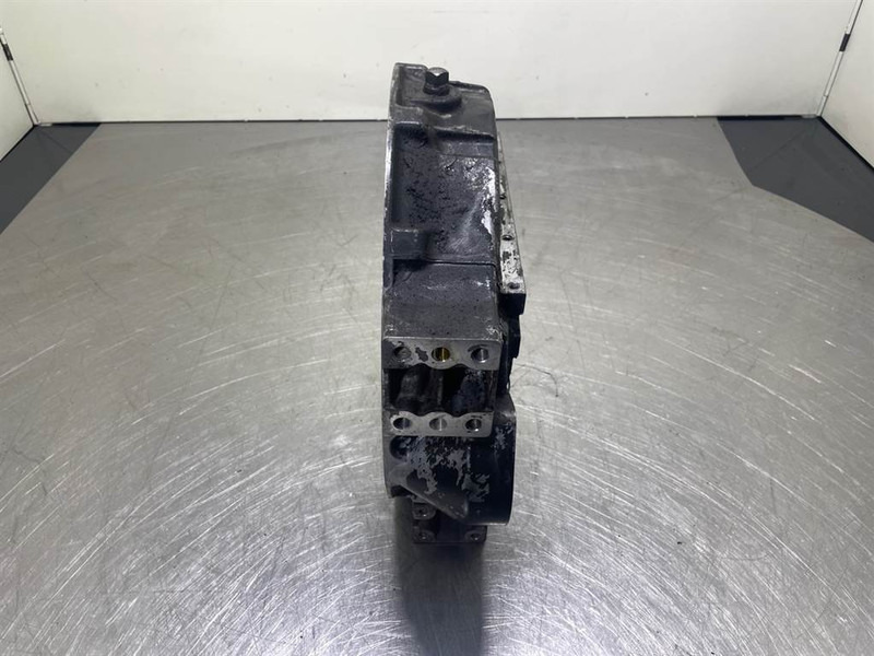 Ahlmann AS900-Cummins B3.3T-Flywheel housing - Motor za Građevinski strojevi: slika Ahlmann AS900-Cummins B3.3T-Flywheel housing - Motor za Građevinski strojevi Ahlmann AS900-Cummins B3.3T-Flywheel housing - Motor za Građevinski strojevi: slika Ahlmann AS900-Cummins B3.3T-Flywheel housing - Motor za Građevinski strojevi