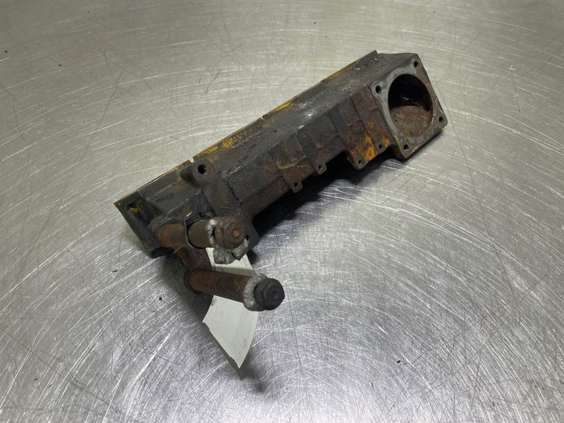 Ahlmann AS900-Cummins B3.3T-Intake-exhaust manifold - Motor za Građevinski strojevi: slika Ahlmann AS900-Cummins B3.3T-Intake-exhaust manifold - Motor za Građevinski strojevi Ahlmann AS900-Cummins B3.3T-Intake-exhaust manifold - Motor za Građevinski strojevi: slika Ahlmann AS900-Cummins B3.3T-Intake-exhaust manifold - Motor za Građevinski strojevi