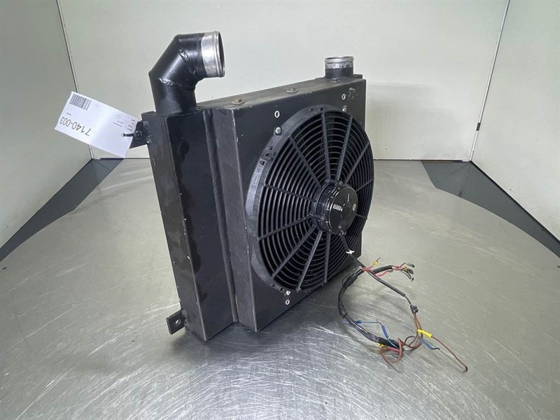 Ahlmann AZ14-4108508A/4181460A-Cooler/Kühler/Koeler - Motor za Građevinski strojevi: slika Ahlmann AZ14-4108508A/4181460A-Cooler/Kühler/Koeler - Motor za Građevinski strojevi Ahlmann AZ14-4108508A/4181460A-Cooler/Kühler/Koeler - Motor za Građevinski strojevi: slika Ahlmann AZ14-4108508A/4181460A-Cooler/Kühler/Koeler - Motor za Građevinski strojevi