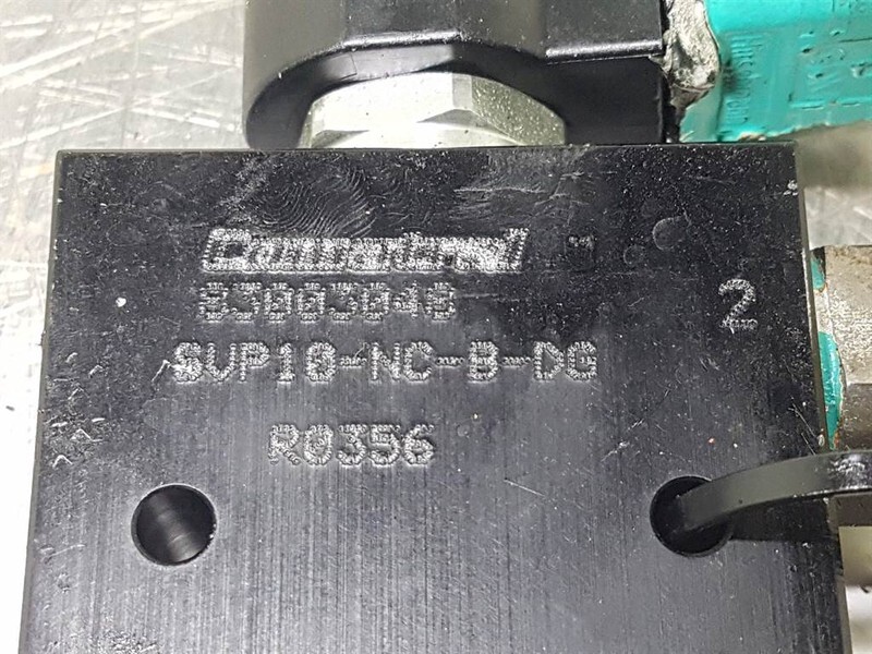 Ahlmann AZ14-Comatrol SVP10-NC-B-DG-83003048-Valve/Ventile - Hidraulika za Građevinski strojevi: slika Ahlmann AZ14-Comatrol SVP10-NC-B-DG-83003048-Valve/Ventile - Hidraulika za Građevinski strojevi Ahlmann AZ14-Comatrol SVP10-NC-B-DG-83003048-Valve/Ventile - Hidraulika za Građevinski strojevi: slika Ahlmann AZ14-Comatrol SVP10-NC-B-DG-83003048-Valve/Ventile - Hidraulika za Građevinski strojevi