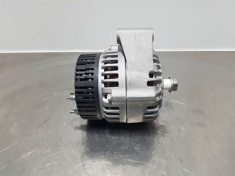 Ahlmann AZ150-28V 55A-Alternator/Lichtmaschine/Dynamo - Motor za Građevinski strojevi: slika Ahlmann AZ150-28V 55A-Alternator/Lichtmaschine/Dynamo - Motor za Građevinski strojevi Ahlmann AZ150-28V 55A-Alternator/Lichtmaschine/Dynamo - Motor za Građevinski strojevi: slika Ahlmann AZ150-28V 55A-Alternator/Lichtmaschine/Dynamo - Motor za Građevinski strojevi