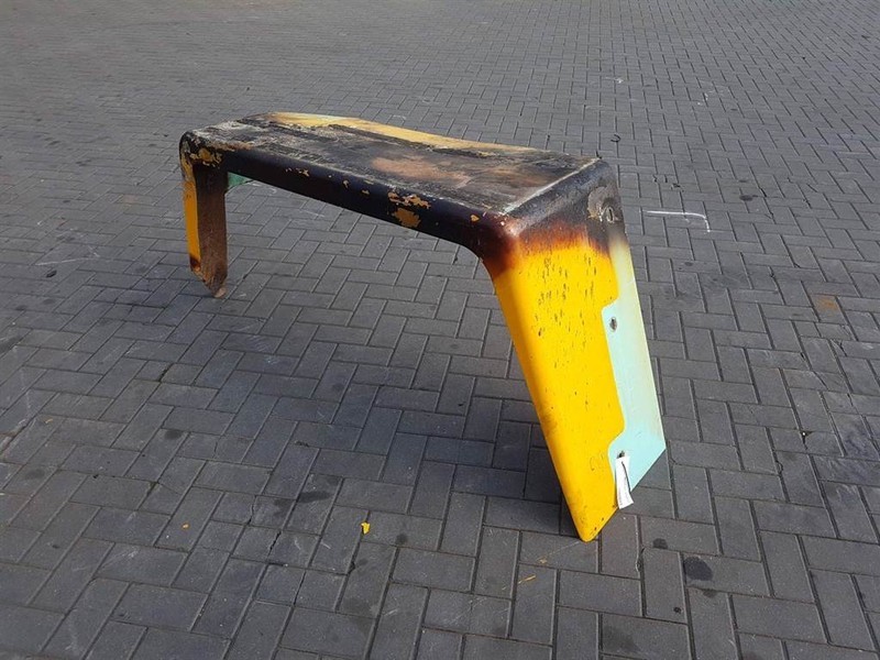 Ahlmann AZ150-4181501A-Mud guard/Kotfluegel/Spatbord - Blatobran za Građevinski strojevi: slika Ahlmann AZ150-4181501A-Mud guard/Kotfluegel/Spatbord - Blatobran za Građevinski strojevi Ahlmann AZ150-4181501A-Mud guard/Kotfluegel/Spatbord - Blatobran za Građevinski strojevi: slika Ahlmann AZ150-4181501A-Mud guard/Kotfluegel/Spatbord - Blatobran za Građevinski strojevi