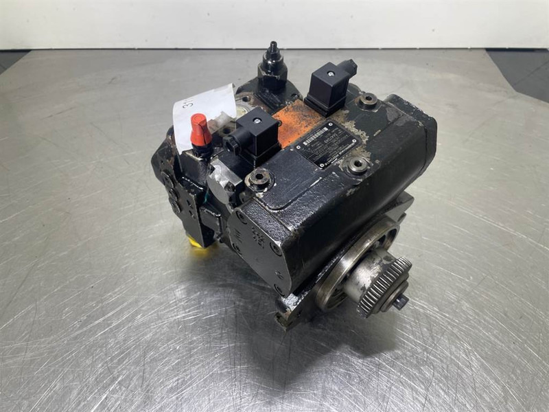 Ahlmann AZ6-Hydromatik A4VG56DA1D6/31R-Drive pump/Rijpomp - Hidraulika za Građevinski strojevi: slika Ahlmann AZ6-Hydromatik A4VG56DA1D6/31R-Drive pump/Rijpomp - Hidraulika za Građevinski strojevi Ahlmann AZ6-Hydromatik A4VG56DA1D6/31R-Drive pump/Rijpomp - Hidraulika za Građevinski strojevi: slika Ahlmann AZ6-Hydromatik A4VG56DA1D6/31R-Drive pump/Rijpomp - Hidraulika za Građevinski strojevi