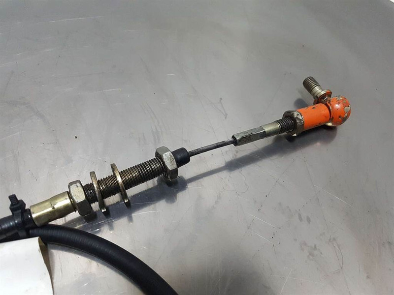 Atlas 52E - Handbrake cable/Bremszug/Handremkabel - Okvir/ Šasija za Građevinski strojevi: slika Atlas 52E - Handbrake cable/Bremszug/Handremkabel - Okvir/ Šasija za Građevinski strojevi Atlas 52E - Handbrake cable/Bremszug/Handremkabel - Okvir/ Šasija za Građevinski strojevi: slika Atlas 52E - Handbrake cable/Bremszug/Handremkabel - Okvir/ Šasija za Građevinski strojevi