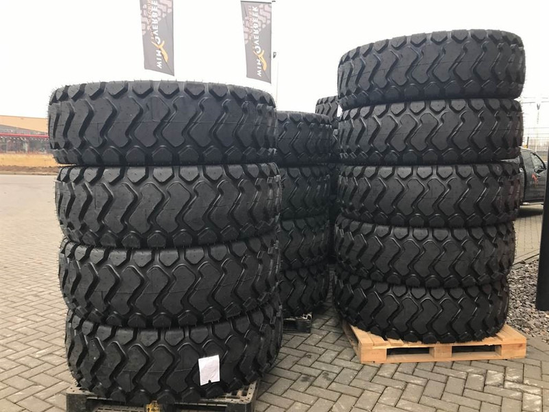 Banden/Reifen/Tires 17.5R25 EM LOADER XHA - Tyre - Gume i felge za Građevinski strojevi: slika Banden/Reifen/Tires 17.5R25 EM LOADER XHA - Tyre - Gume i felge za Građevinski strojevi Banden/Reifen/Tires 17.5R25 EM LOADER XHA - Tyre - Gume i felge za Građevinski strojevi: slika Banden/Reifen/Tires 17.5R25 EM LOADER XHA - Tyre - Gume i felge za Građevinski strojevi